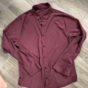 Men’s lululemon shirt